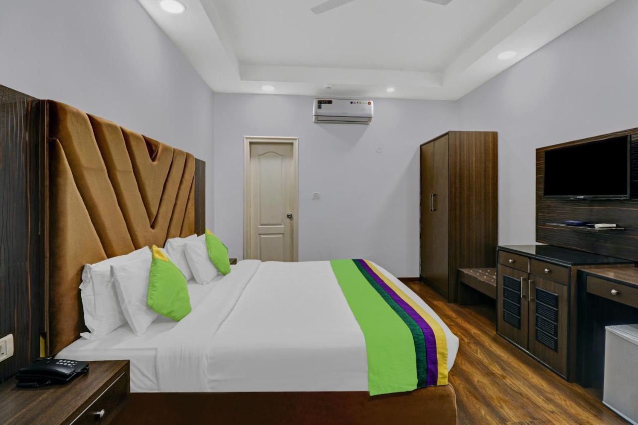 Hotel Treebo Elmas Boutique Bangalore Esterno foto